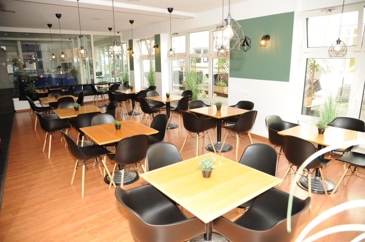 Hogh Hotel Heilbronn Bagian luar foto
