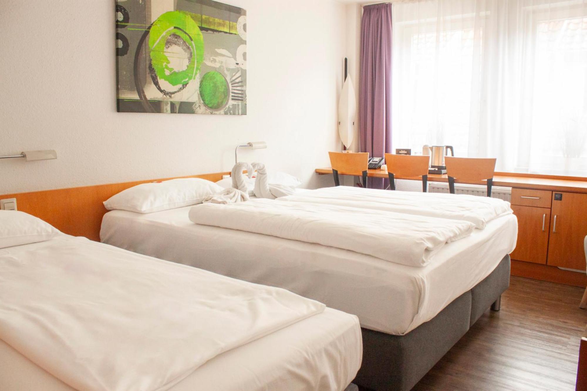 Hogh Hotel Heilbronn Bagian luar foto